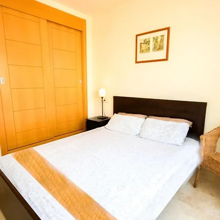 One Bedroom In Apartment